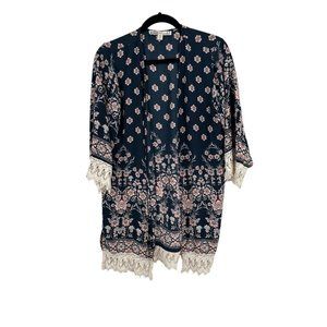 Gypsies And‎ Moondust Ladies Lace Trimmed Kimono Small Floral